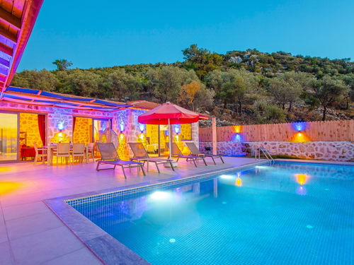  gece  -  Kasım
  | Kalkan Yeşilköy Villa (4 Kişilik, Özel Havuzlu, Doğa İçinde, Jakuzili Seçenekli)